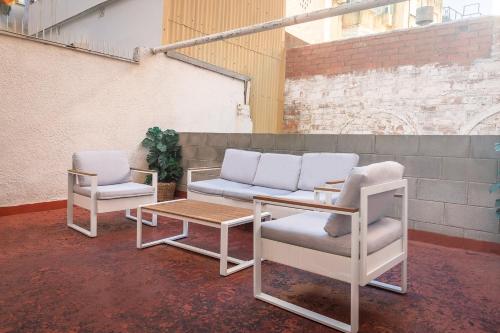Olala Modern Catalan Apartments - main image