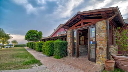 Vista exterior, Tenuta dell'Argento Pool&Relax by Rentbeat in Civitavecchia