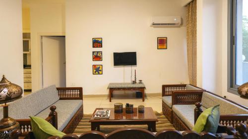 Arabian Duplex, New Cairo 5BDRM, Banī Ghālib (zdjęcie 6)