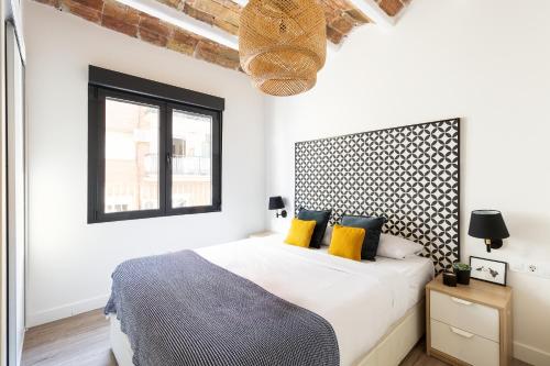 Olala Modern Catalan Apartments - image 5