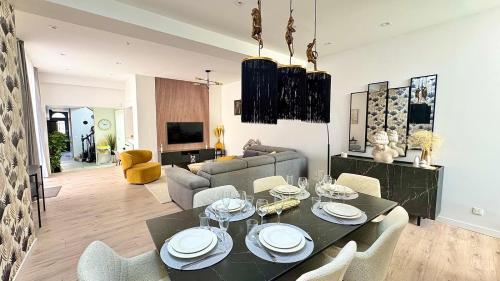 ห้องส่วนกลางสำหรับนั่งเล่น/ดูทีวี, Maison design 11 pers -Terrasse -Netflix -Confort in อาเมียง