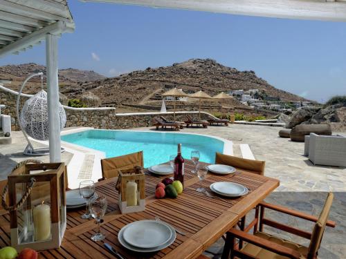 Villa in Mykonos with Sea View and Pool, Kalafatis (foto 6)