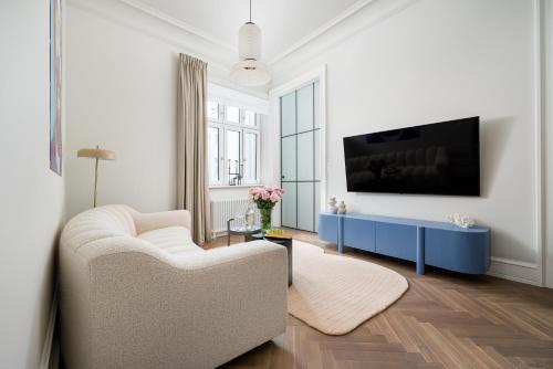 LA PERLE French-style Suite in the heart of Warsaw, wine & breakfast & premium service, Varsavia (foto 9)