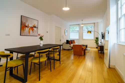 2 Bedroom City Retreat next to Regents Park - image 14
