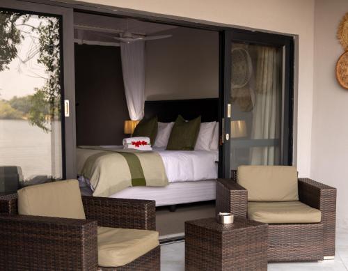 2 twin beds