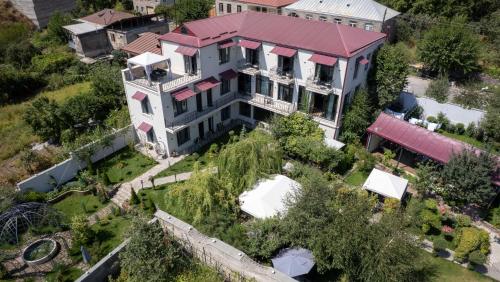 REDROOF country house hotel