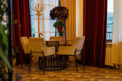 REDROOF Goris Boutique Hotel in Goris