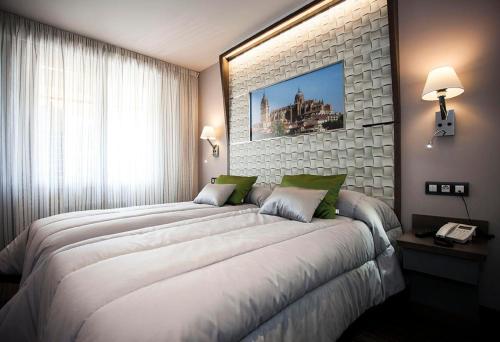 Hostal Barcelona - image 7