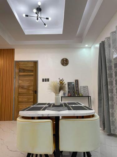 The GrayHouse Inn-Balcony,FullAc,open-space in Calumpit