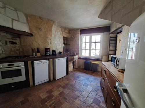 Kitchen, Le chant du troglodyte in Le Petit Puy