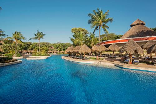 Iberostar Waves Quetzal - All Inclusive - 수영장