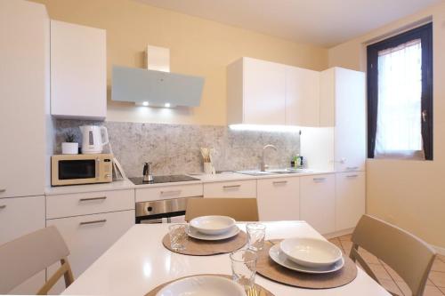 Tower & Lake Holiday in Paratico