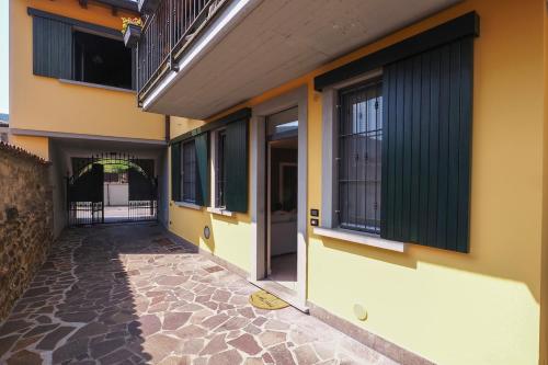 Tower & Lake Holiday in Paratico