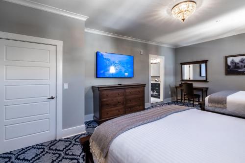 Hotel St Cloud in 卡農城