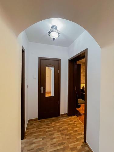 Timișoara Urban Stay Apartment - 2min walk to Iulius Mall - 10min walk to City Center - Spacious and Comfortab 3-Star Single Room room