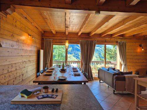 Splendide chalet 12pers, Sainte Foy Station in Station Sainte-Foy