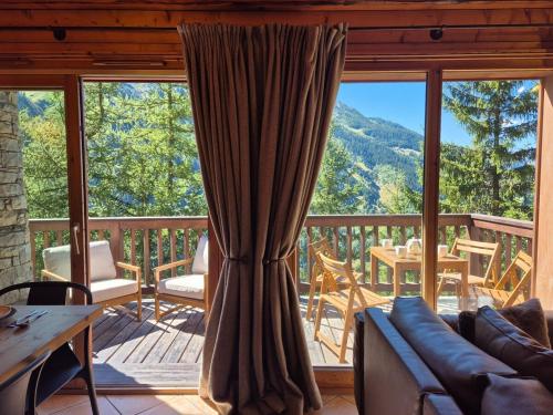 Splendide chalet 12pers, Sainte Foy Station in Station Sainte-Foy