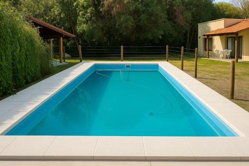 2 bedrooms, 5 beds