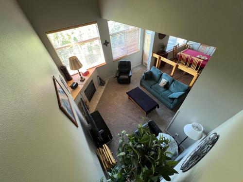 Forest Park Townhome HTJM - image 12
