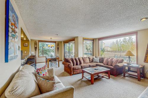 Snowblaze Condominiums - image 12
