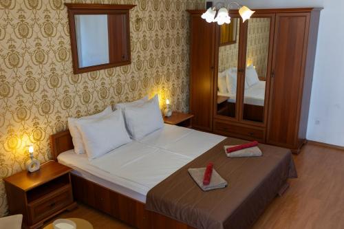 Megy's 2nd Top Central Room, София (фото 6)