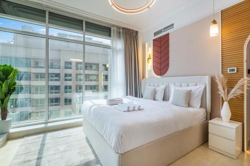 Luxury 3 BHK High floor pool, Gym Sauna Opal 2705, Dubái (foto 2)