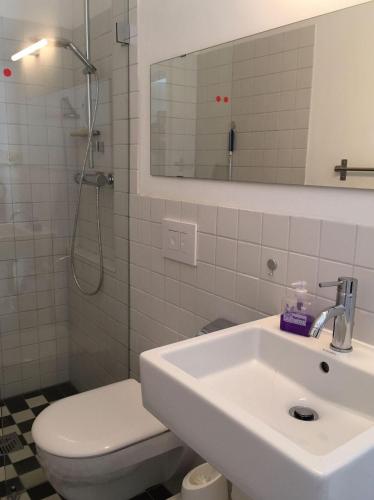 Art-Apartment-Leo - image 10