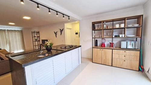 Casa com acesso praia de Zimbros in Sertaozinho