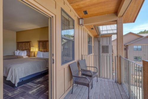 陽台/露台, 戴德伍德小屋 (Lodge at Deadwood) in 死木 (SD)