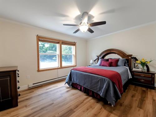 Lakeside Retreat 2hrs from Boston in 安特里姆 (NH)