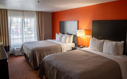 Quality Inn & Suites Fresno Northwest - image 6
