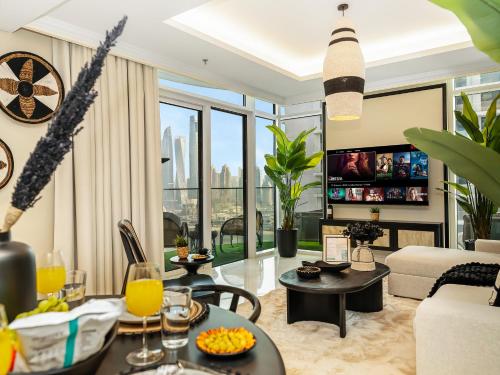 Cozy Marina View 2 Bedroom Pool and Private Beach, Dubai (foto 3)