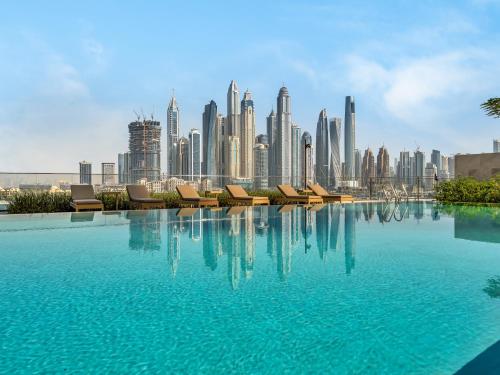 Cozy Marina View 2 Bedroom Pool and Private Beach, Dubai (foto 2)