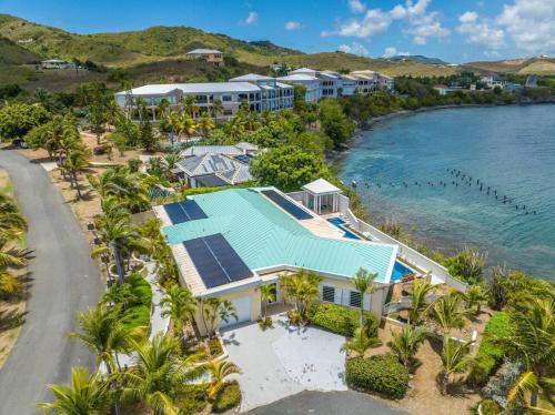 Oceans Edge Villa in 세인트 크로이 섬