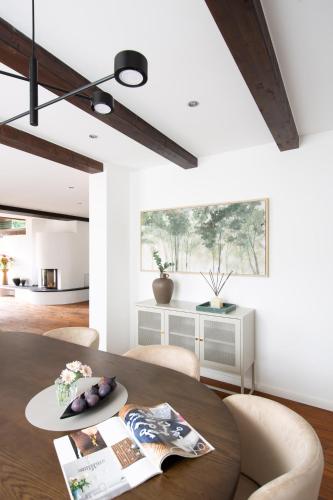 Létesítmények, Modernes Apartment mit 3 Schlafzimmern und großer Terrasse in Unterschleissheim