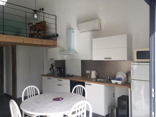 Maisonnette climatisé avec terrasse et jardin