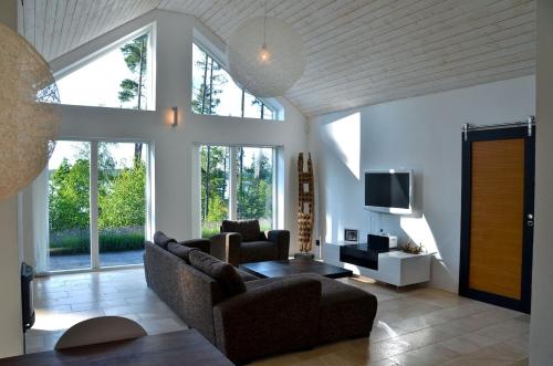 Luxury summer house on Bolmsö (Luxury summer house on Bolmso) in Bolmso
