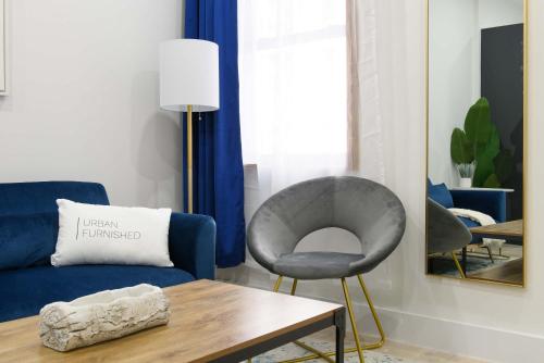 78-1A NEW Modern 1BR W&D Walk to Central Park in New York, USA