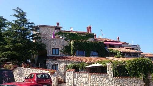 Vista exterior, Collins Apartments in Pula