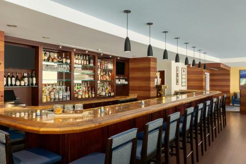 Courtyard by Marriott Ocean City Oceanfront - image 6