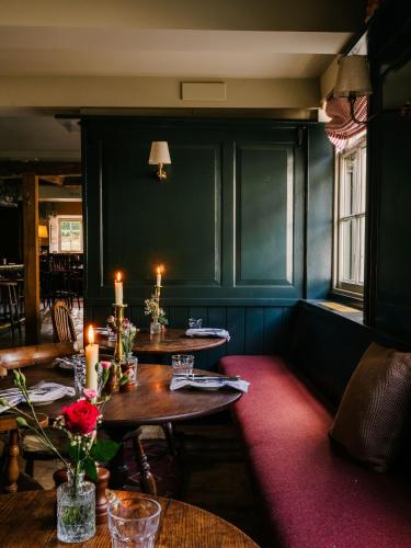 Létesítmények, The Fleur de Lys Inn in Cranborne