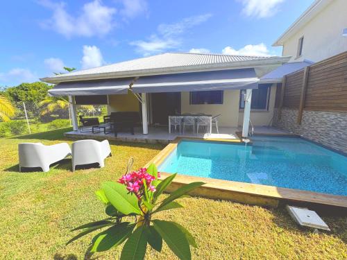ทัศนียภาพภายนอกโรงแรม, Villas Kanisi 2 et 3 chambres, piscines privatives in แบ มาโอล
