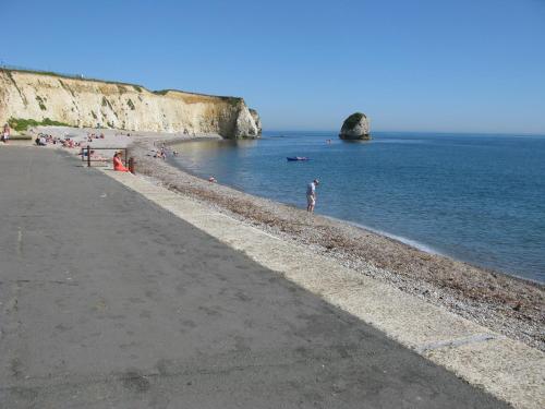 Tollgate Cottages Bed and Breakfast in Freshwater South