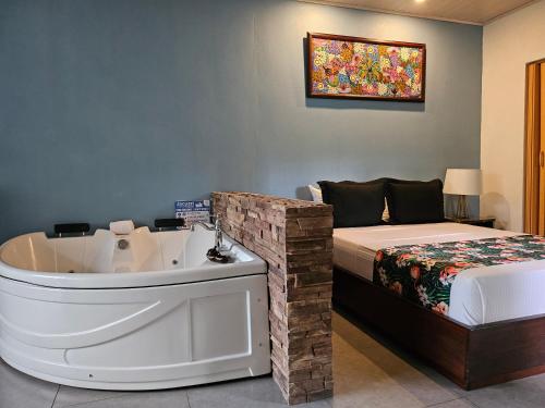 Yellow Tree Suites, Fortuna (photo 8)