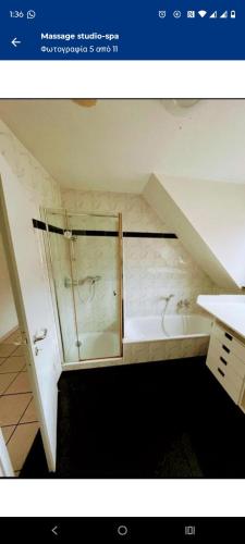 massage Sauna jakuzzi in 金斯海姆古斯塔夫斯堡