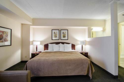 Courtyard by Marriott Regina Downtown, Реджайна (фото 6)