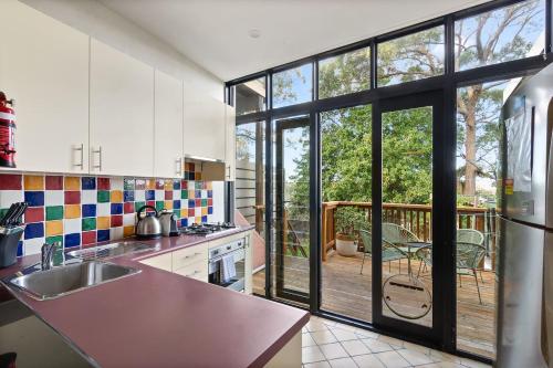 Rozelle Terrace - Heritage Charm near the Foreshore - main image