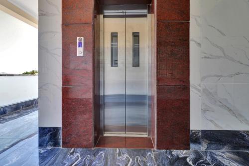 Hotel O Green Park Residency