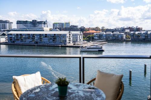 Fabolous - Holidays in absolute waterfront! - image 2