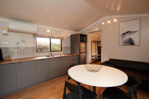 Pine Country Caravan Park - Kalangadoo